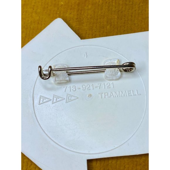 VINTAGE PLASTIC PINS - Set of 3 - Trammell - Exit Arrow - Send 'Um Packin' - 3" - Picture 5 of 6